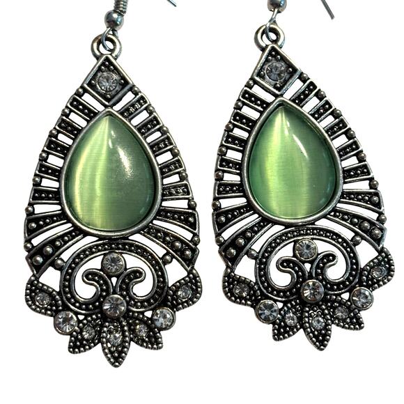 Pierced earrings ornate Silvertone teardrops green moonstone centers drop dangle - Picture 3 of 6